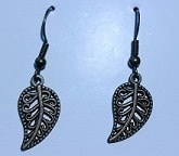 Silver leaf pendant earrings